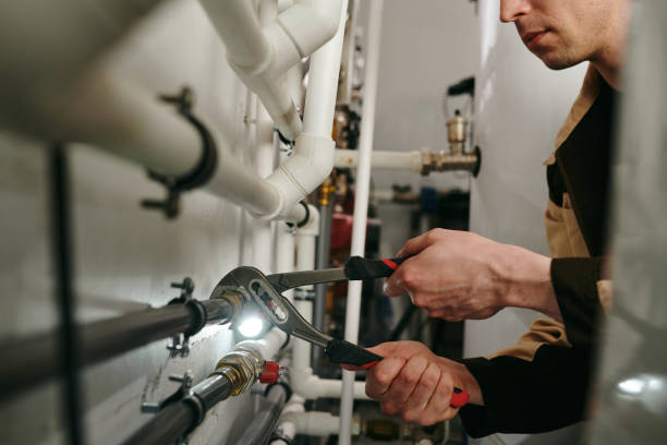 Best Emergency Plumber  in Village Green, NY